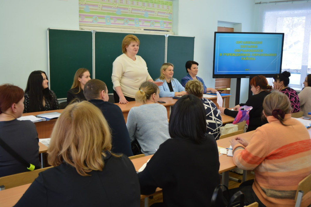 На базе средней школы №1 г.Городка прошел семинар-практикум по организации школьного питания