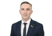 28 апреля 2026 г. член Постоянной комиссии Совета Республики по образованию, науке, культуре и социальному развитию Глеб Лапицкий проведет личный прием граждан